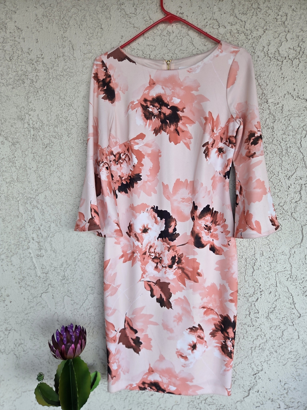 Floral Pink Bell-Sleeve Sheath Dress